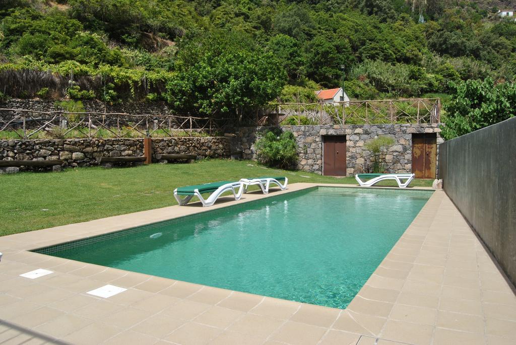 Villa A Casa Estrelícia-Dourada Garcês São Vicente Exterior foto