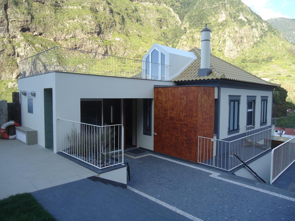 Villa A Casa Estrelícia-Dourada Garcês São Vicente Exterior foto